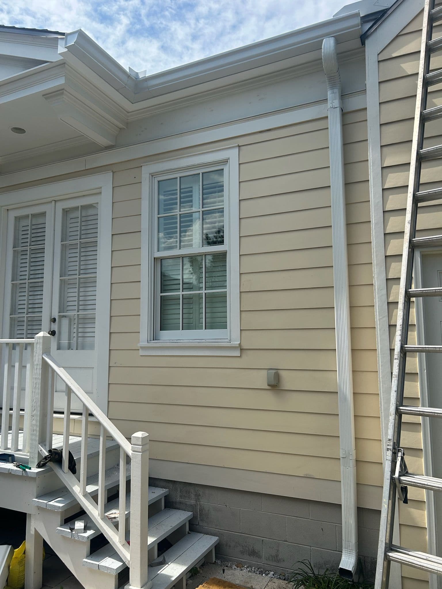 Expert Gutter Installation in Lakeview Neighborhood image